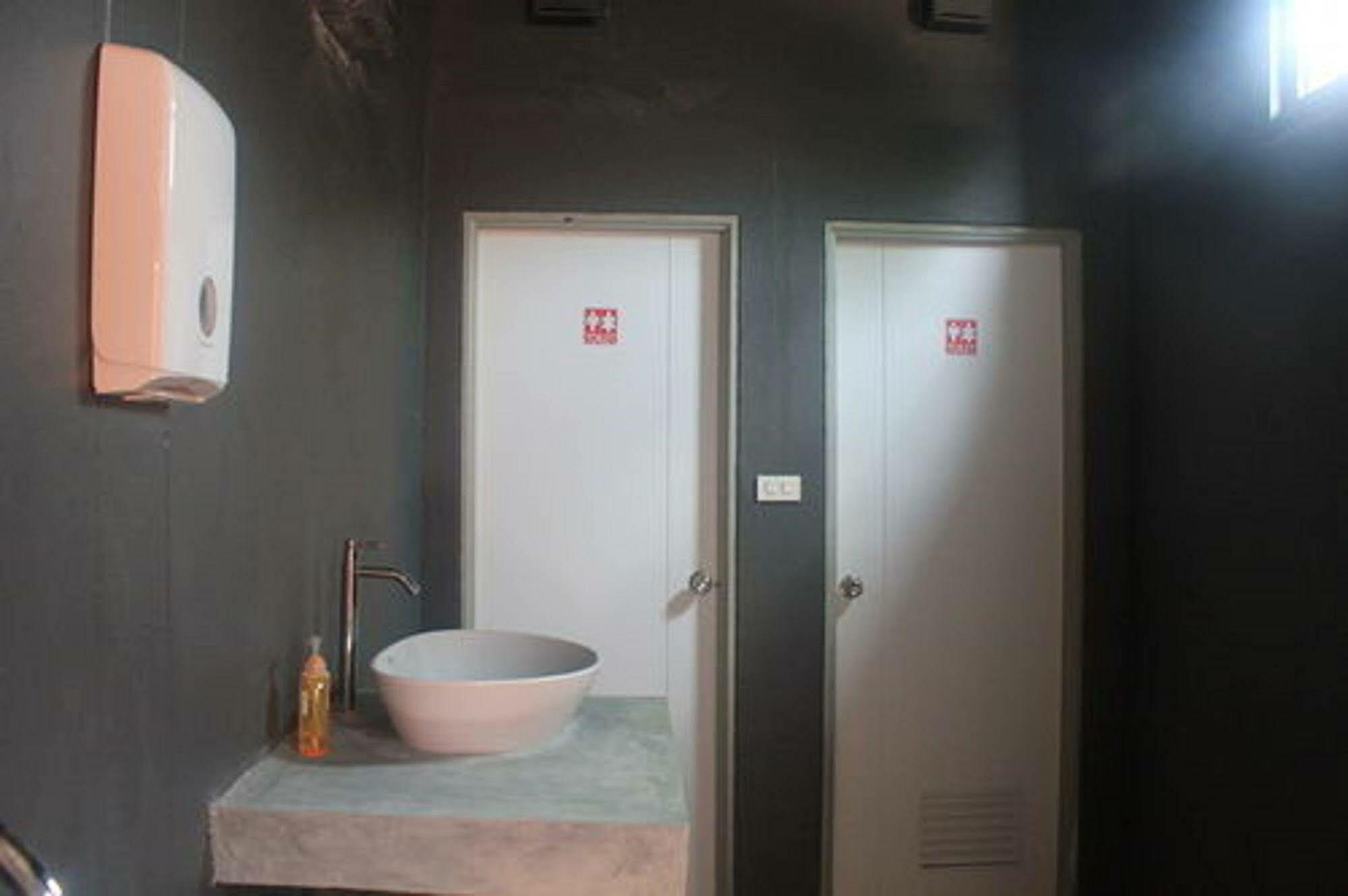 Pi Coco Hostel Chaweng Beach Exteriör bild
